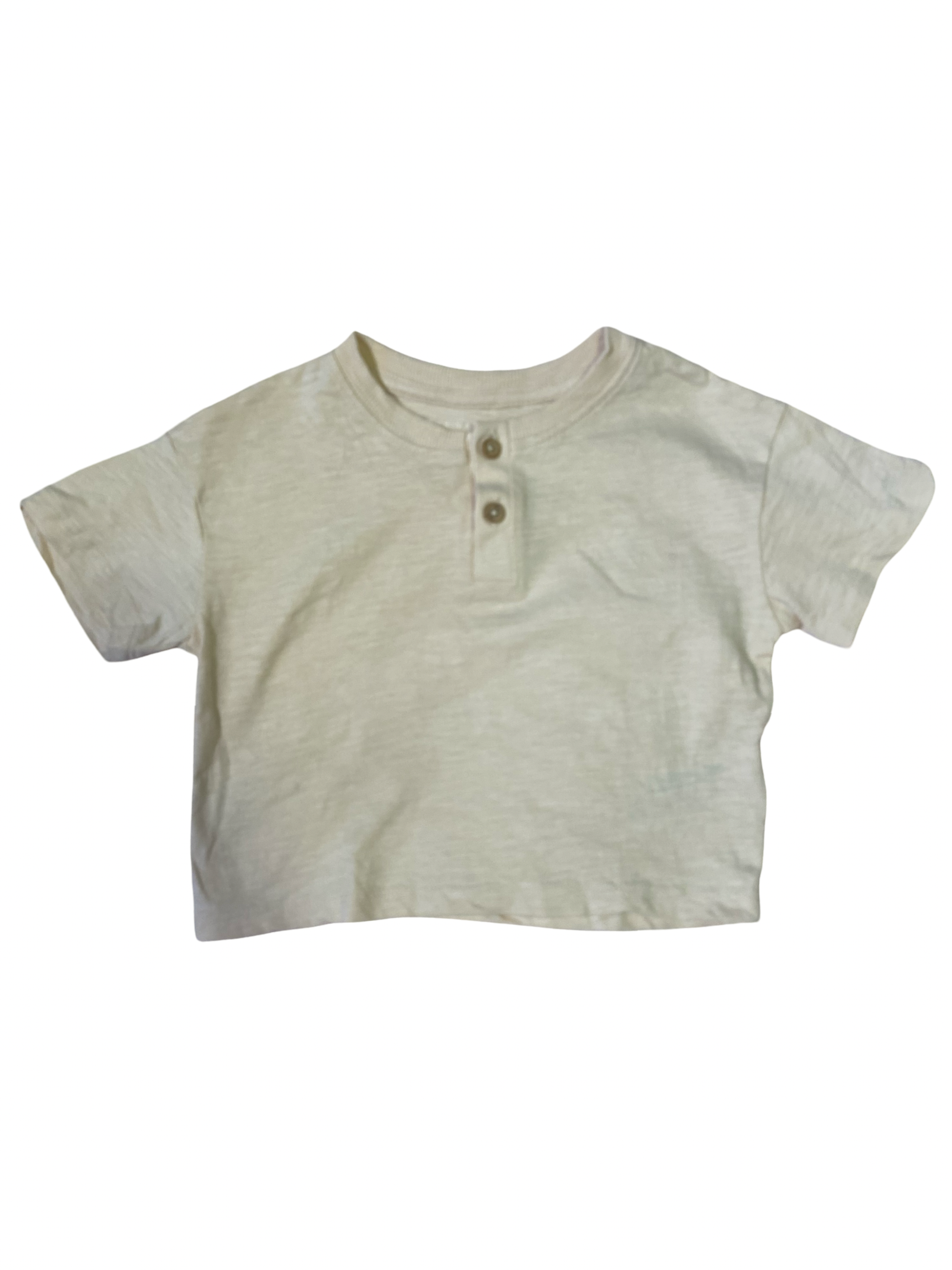 Remera primarck 6-9 meses