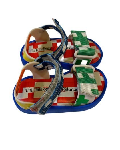 Sandalia Melisa Fábula 19/20